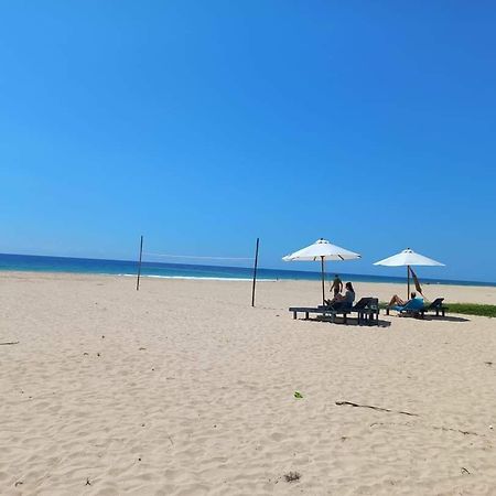 Dasa Beach View Habaraduwa Central Buitenkant foto