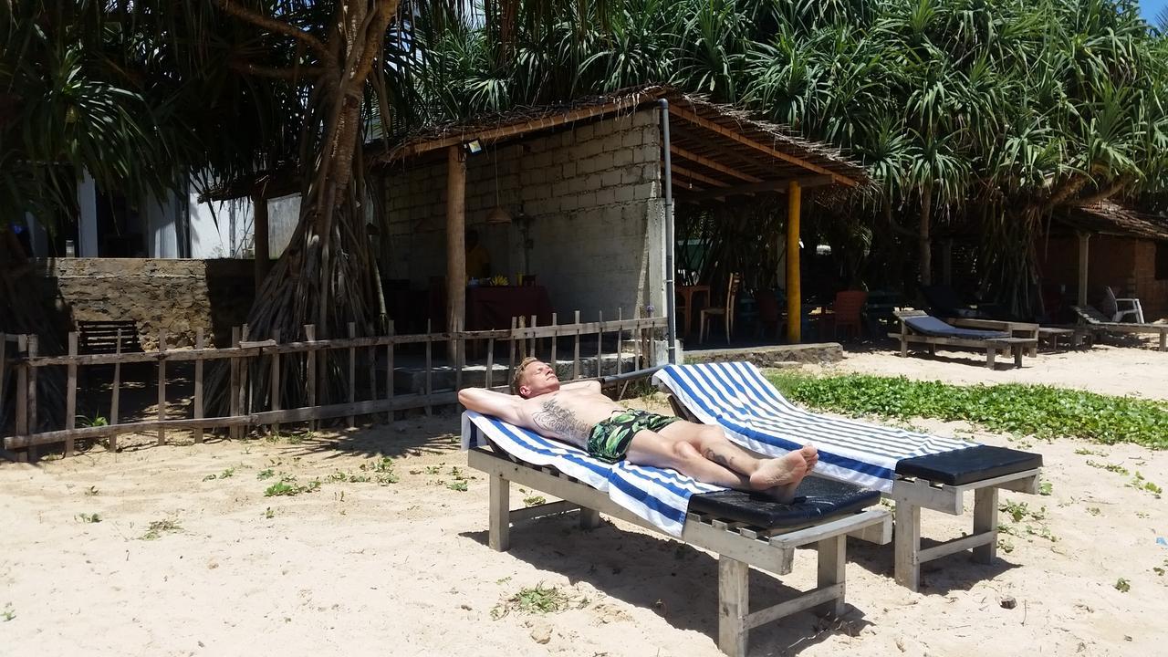 Dasa Beach View Habaraduwa Central Buitenkant foto